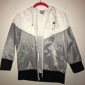 Nike wind breaker